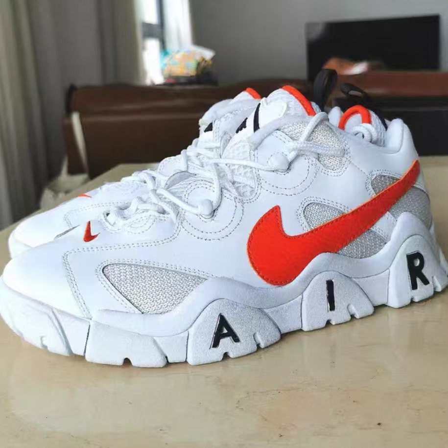Nike Air Barrage Low 