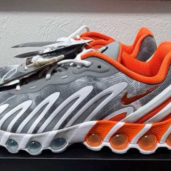 Palace x Nike Air Max DN8 