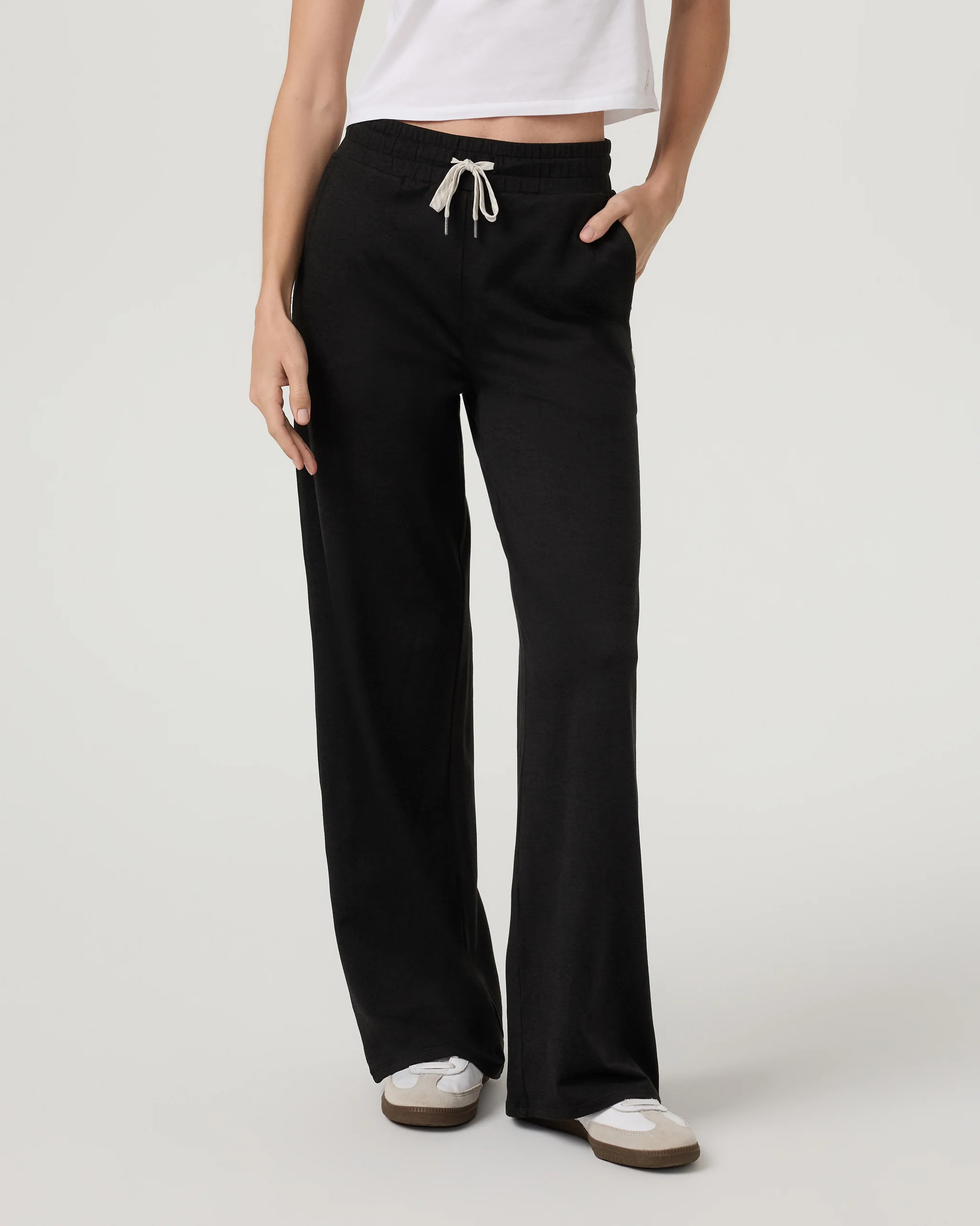 Halo Essential Wideleg Pant - Short