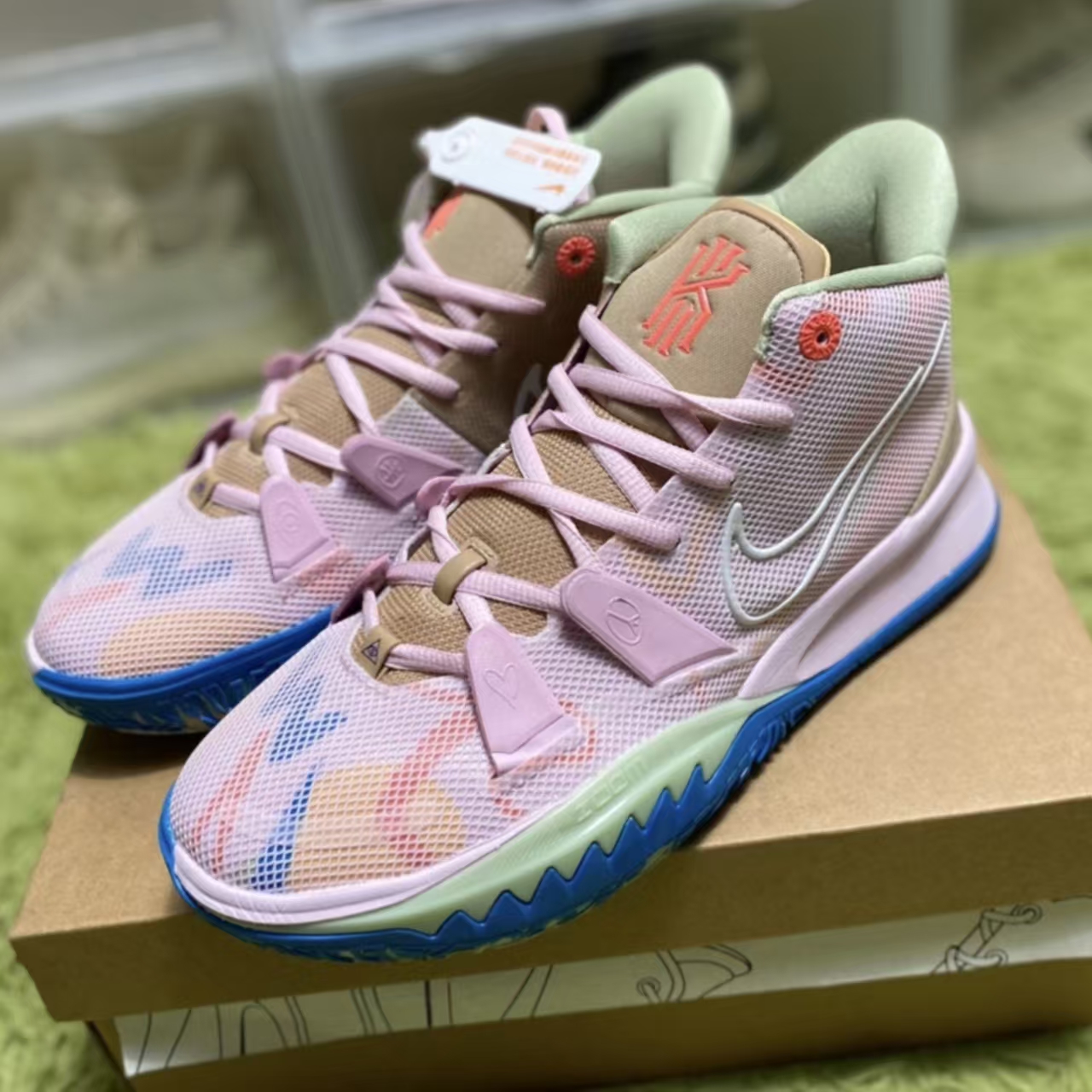 Nike Kyrie 7 1 World 1 People Pink
