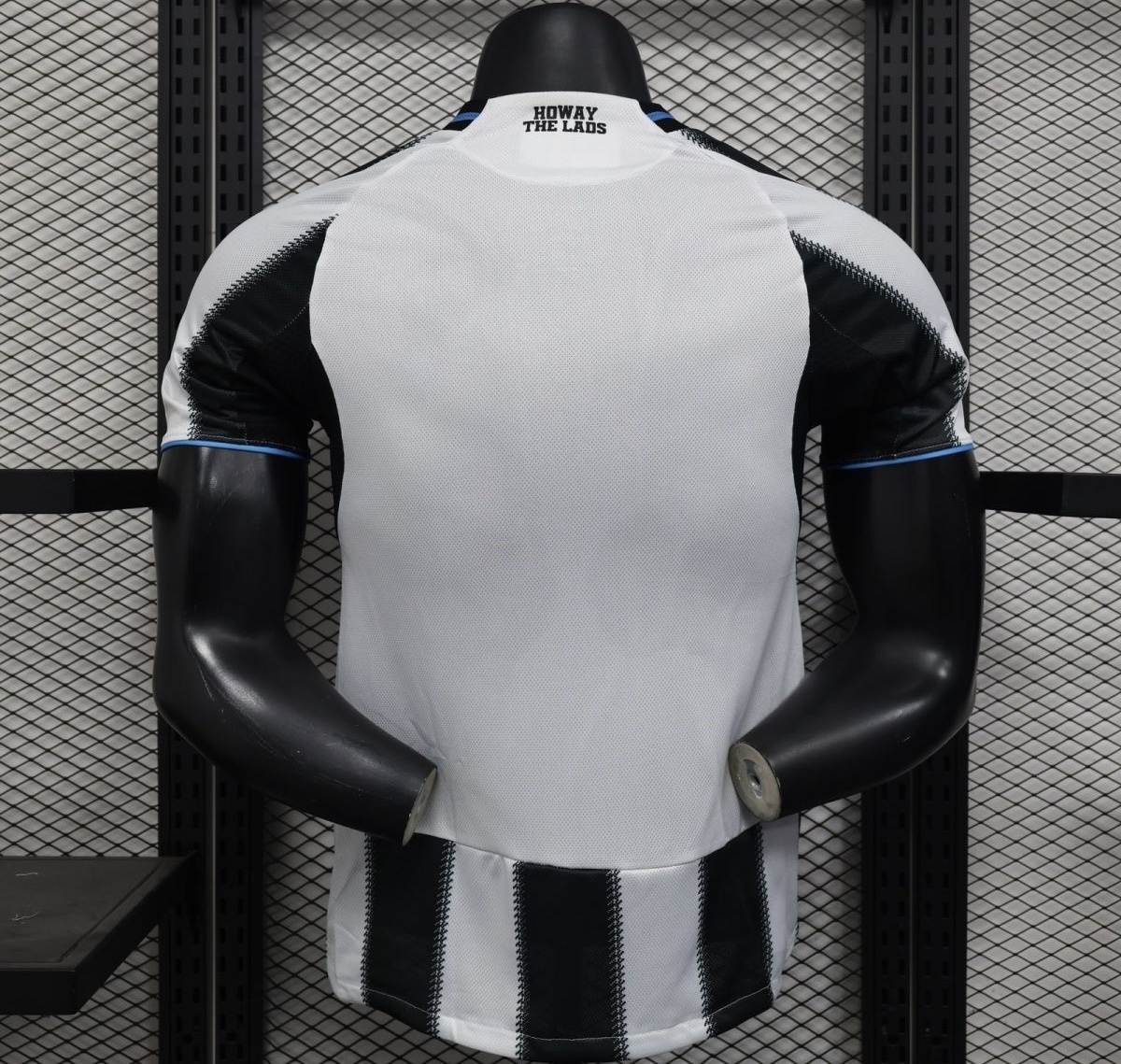 Newcastle United Authentic Football Jersey Home Shirt 2025/26