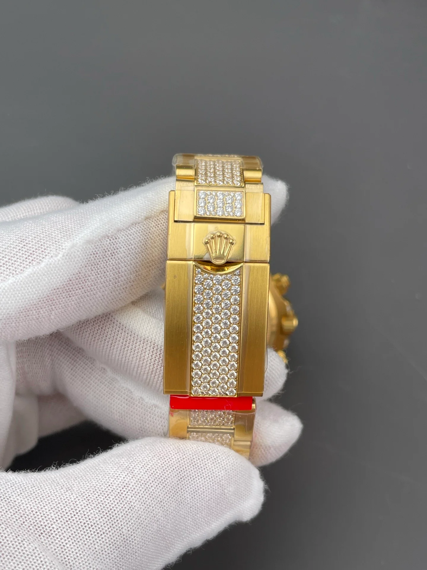 Rainbow Daytona Platinum Full Stone Bezel