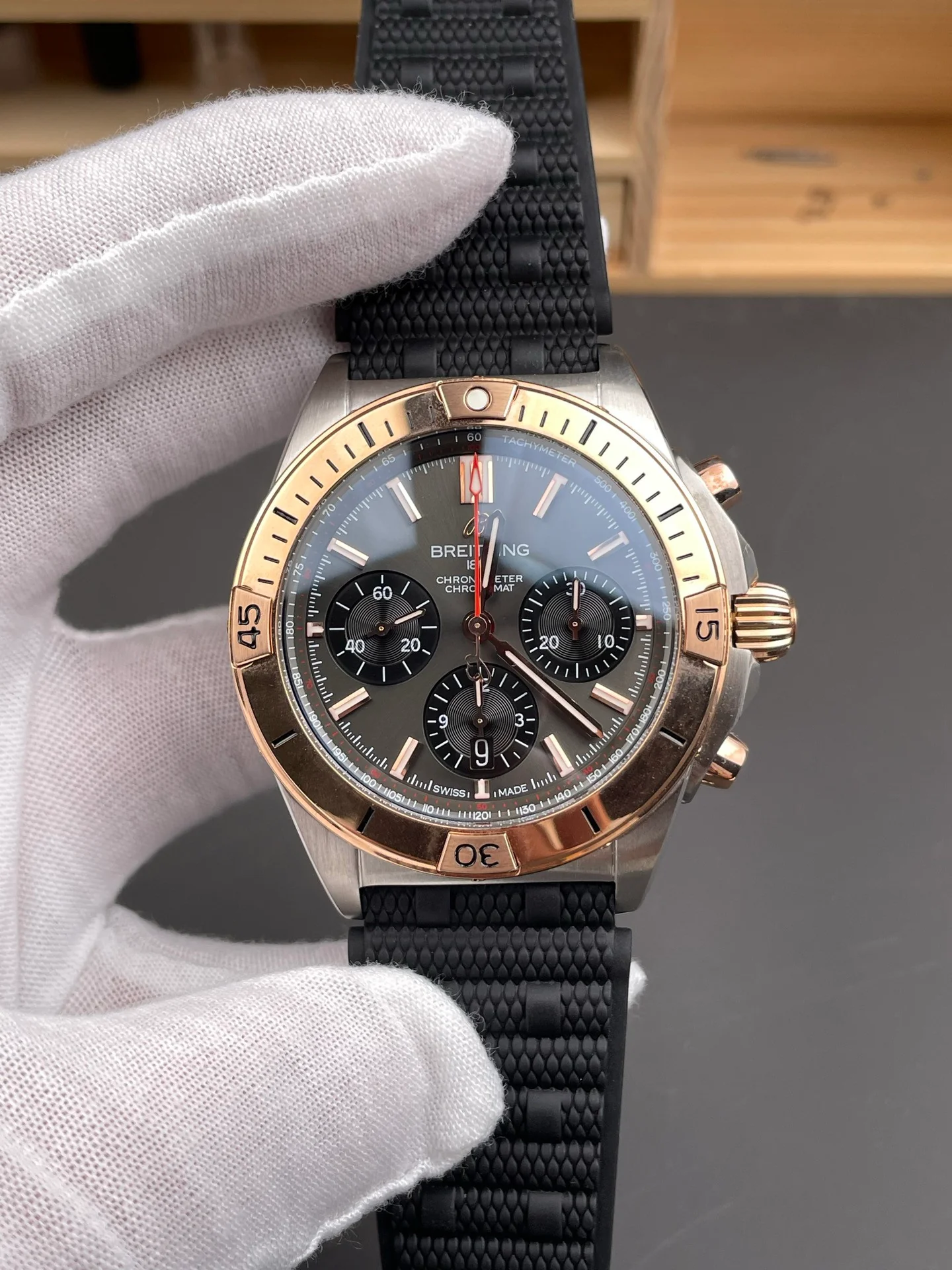 Chronomat B01 Two-tone Rose Gold Grey Dial