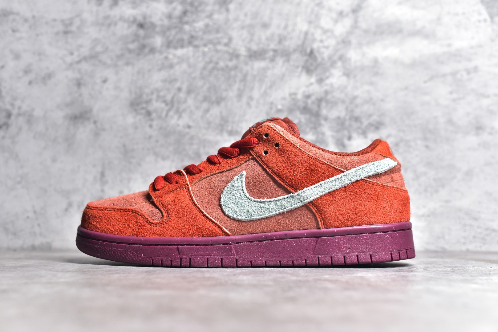 NIKE SB DUNK LOW MYSTIC RED ROSEWOOD DV5429-601