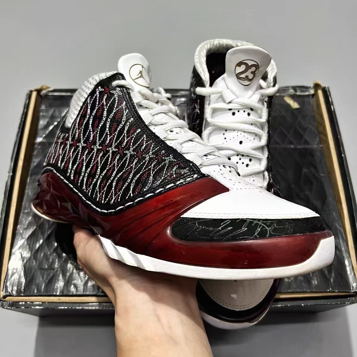 Air Jordan 23 OG "White / Varsity Red — Metallic Silver"