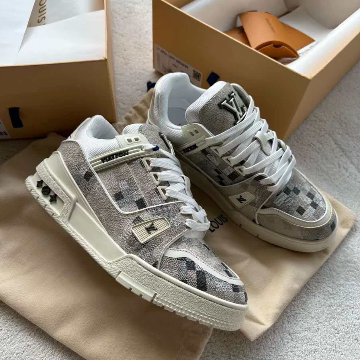 LV Trainer 