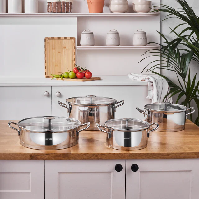 Set de casseroles en acier inoxydable avec passoire Karaca Vapor – 8 pièces
