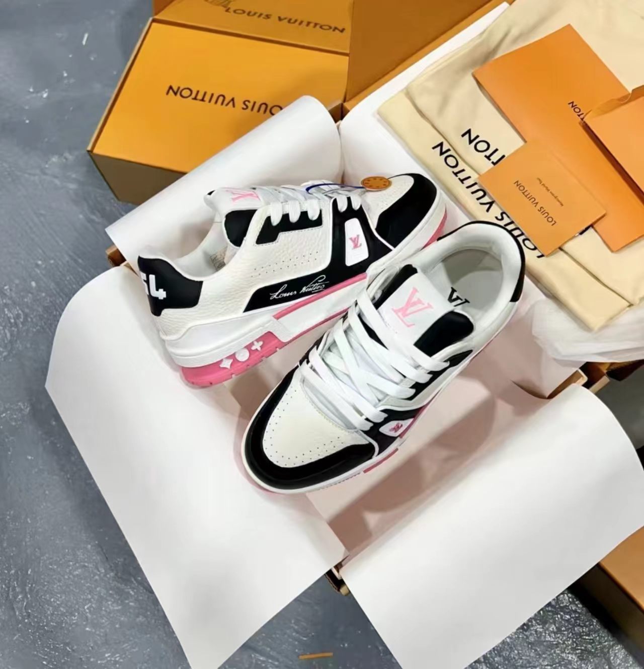 Louis Vuitton LV Trainer White Black Pink