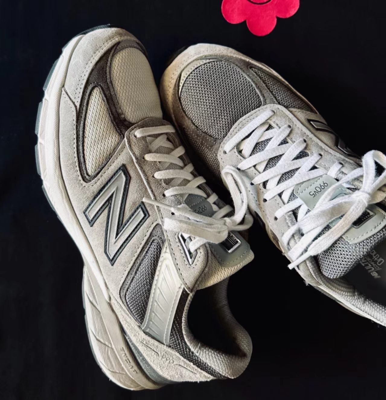 BEAMS x New Balance 990v5 