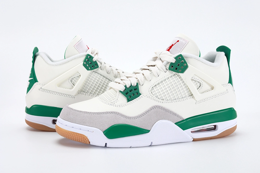 Nike SB X Jordan 4 Retro SP 'Pine Green' 2023