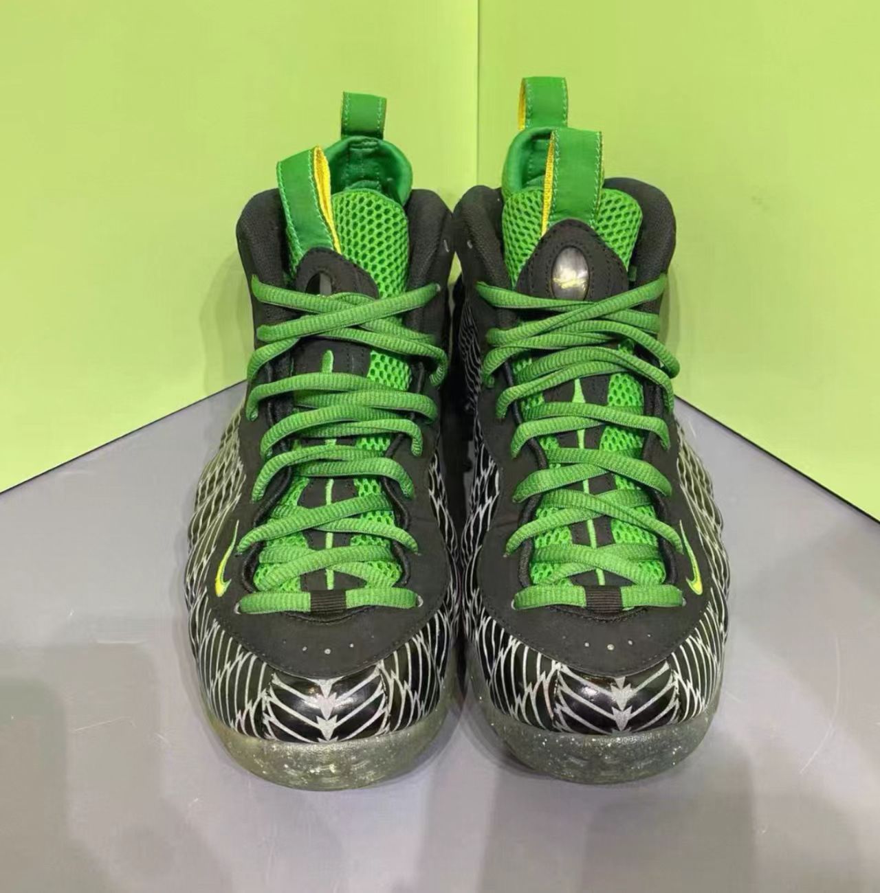 Nike Air Foamposite One "Oregon Ducks"