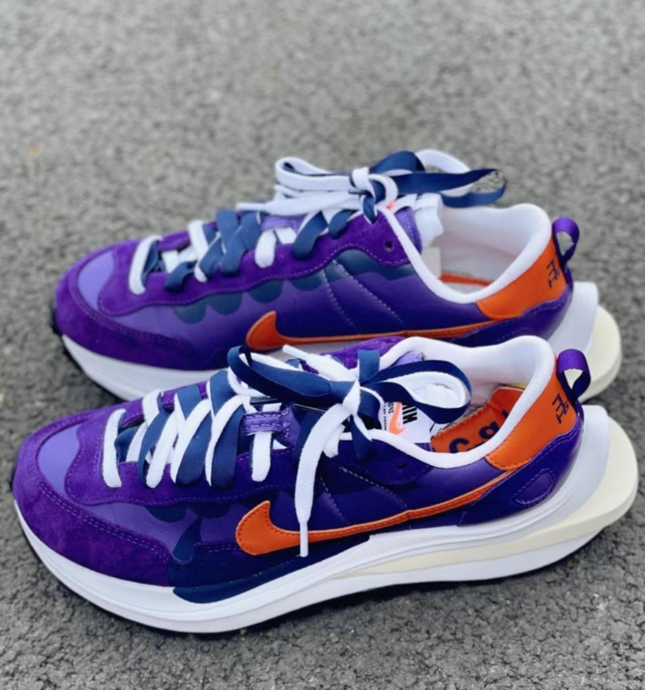 Sacai x Nike VaporWaffle Dark Iris