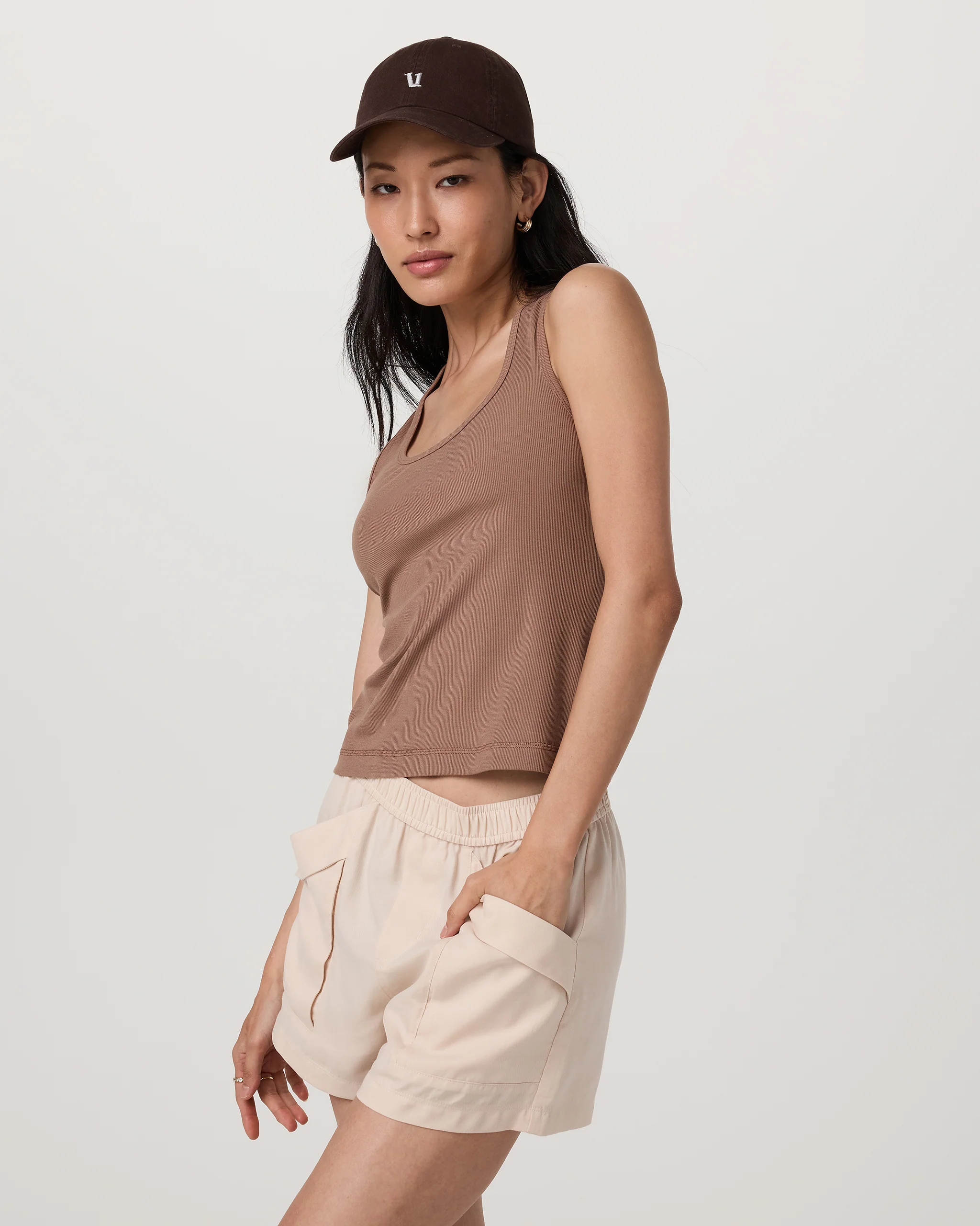 Pose Layering Tank