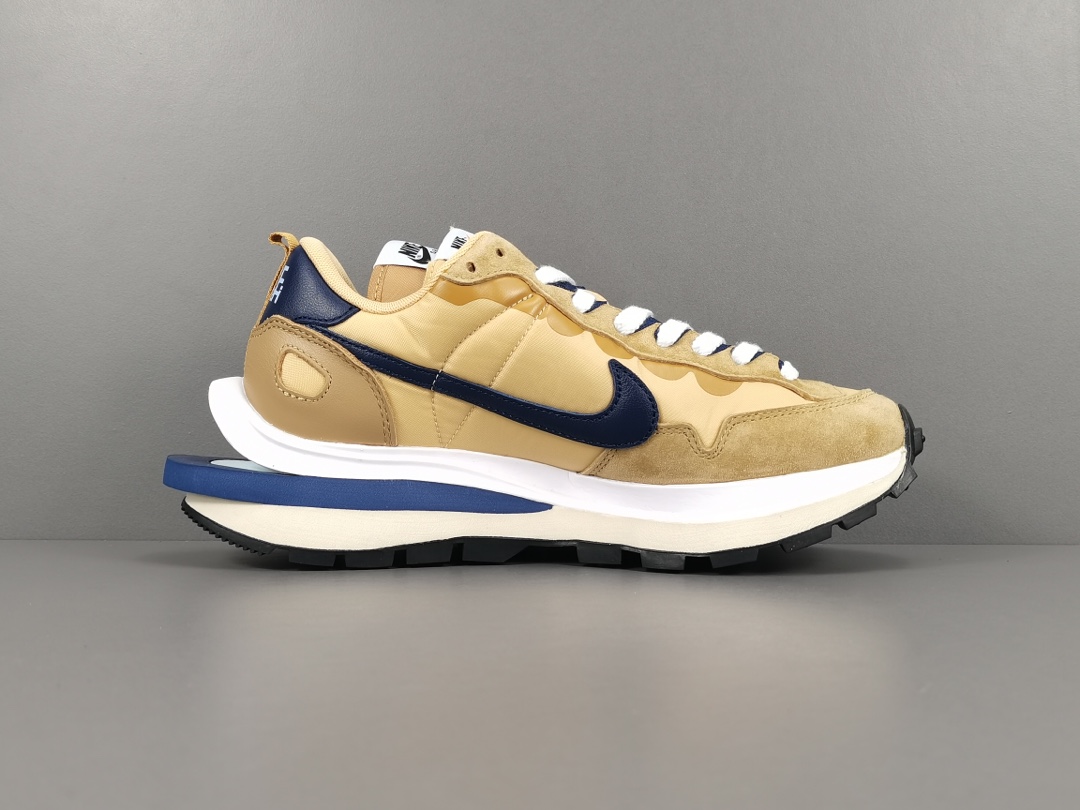 OG SACAI X NIKE VAPORWAFFLE “SESAME AND BLUE VOID”