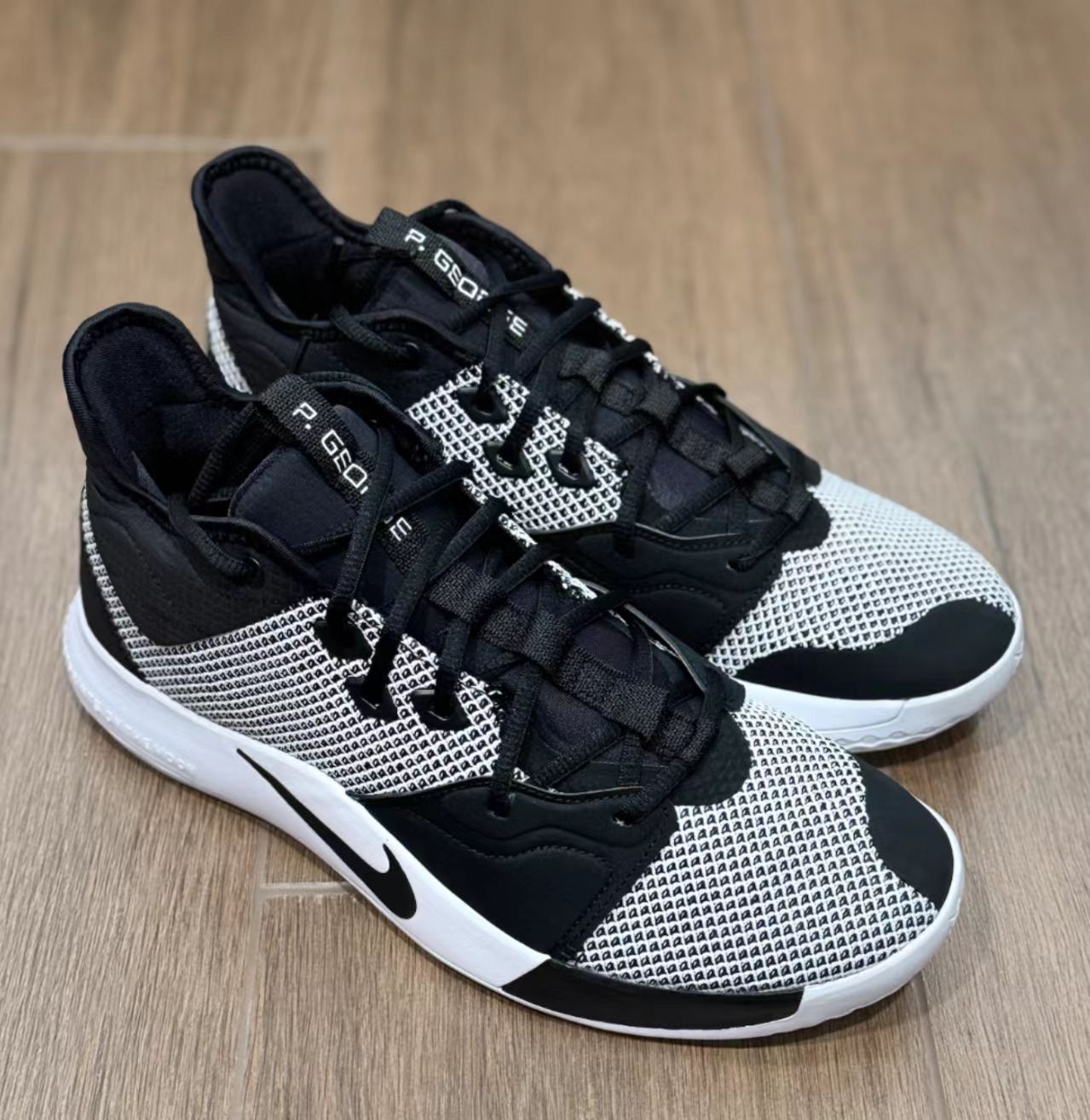 Nike PG 3 