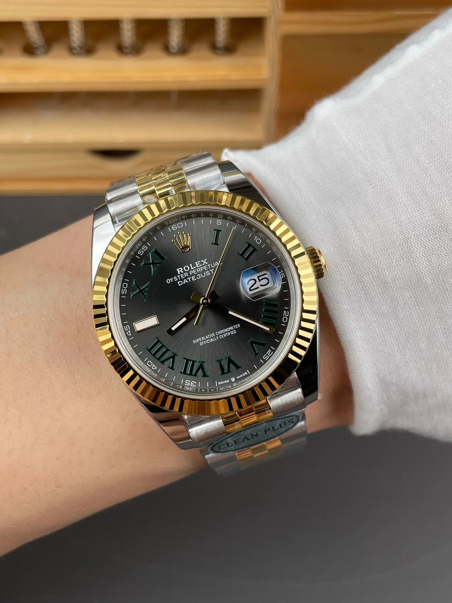 Two-tone Wimbledon Datejust
