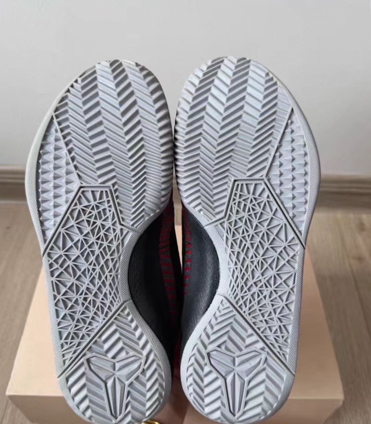 Nike Kobe Mentality 2 "University Red/Black"