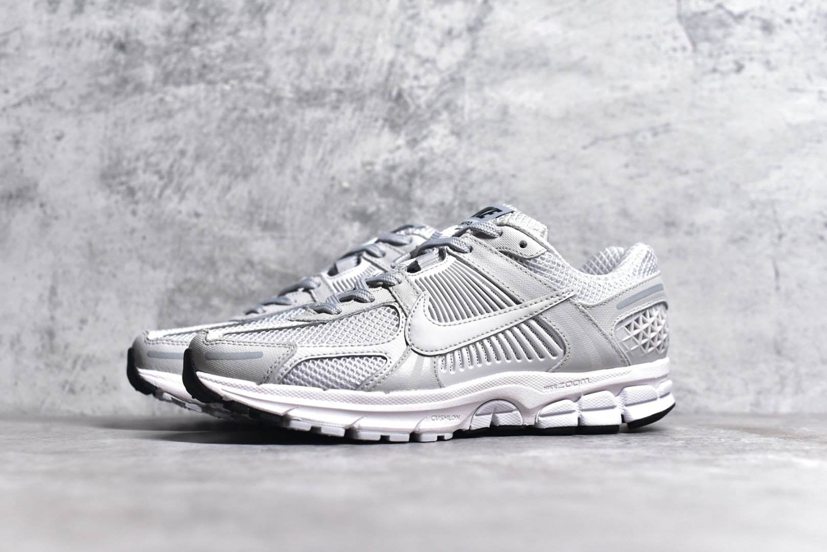 NIKE ZOOM VOMERO 5 SP VAST GREY  BV1358-001