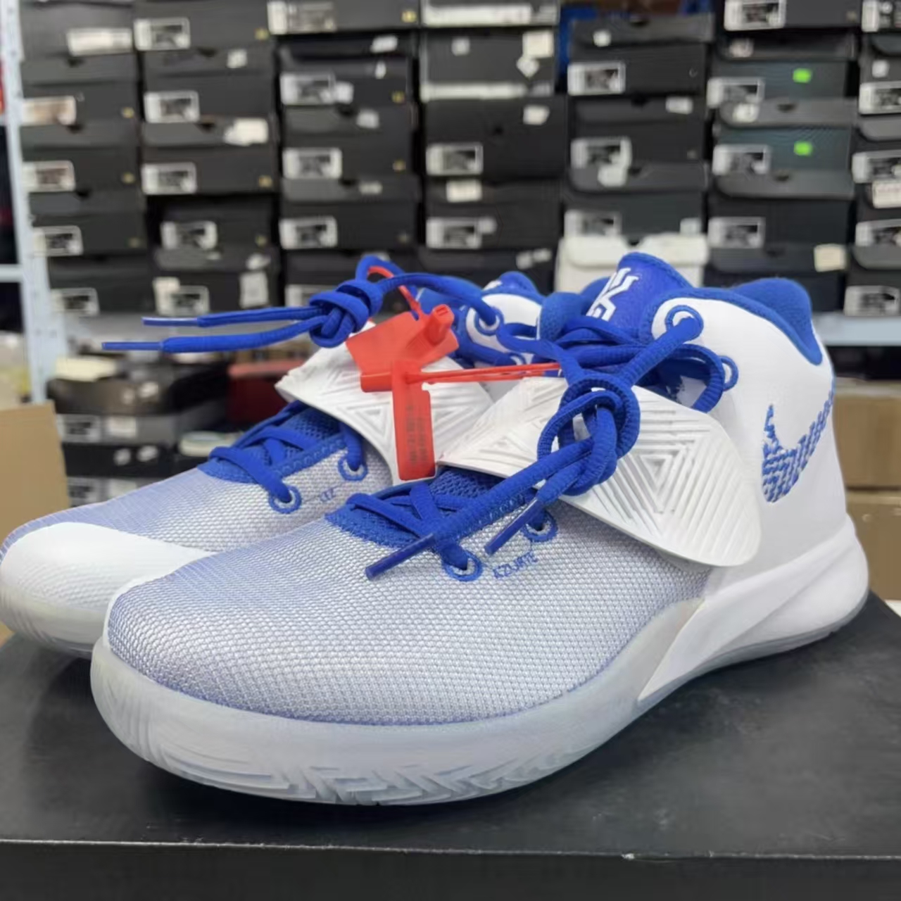 Nike Kyrie Flytrap 3 White Royal Blue