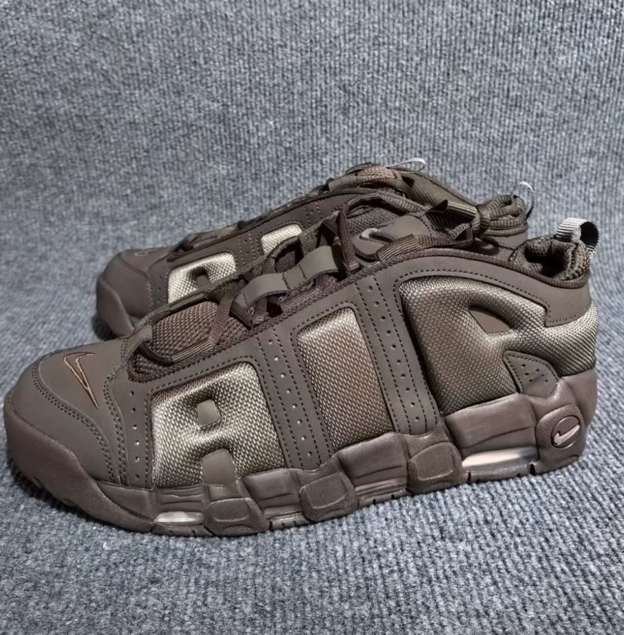 Nike Air More Uptempo Low 