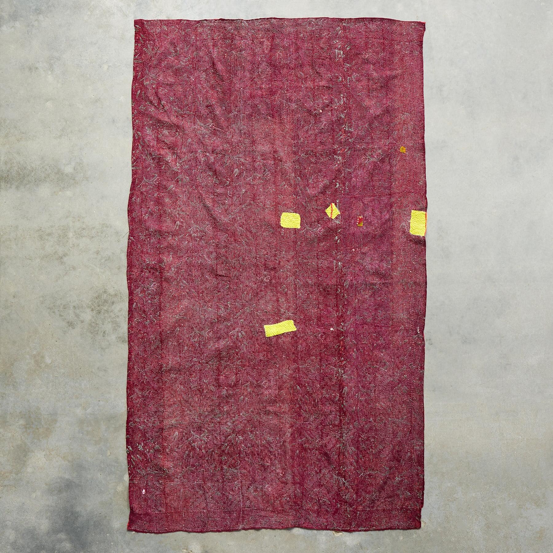 Nilaksh Sari Throw