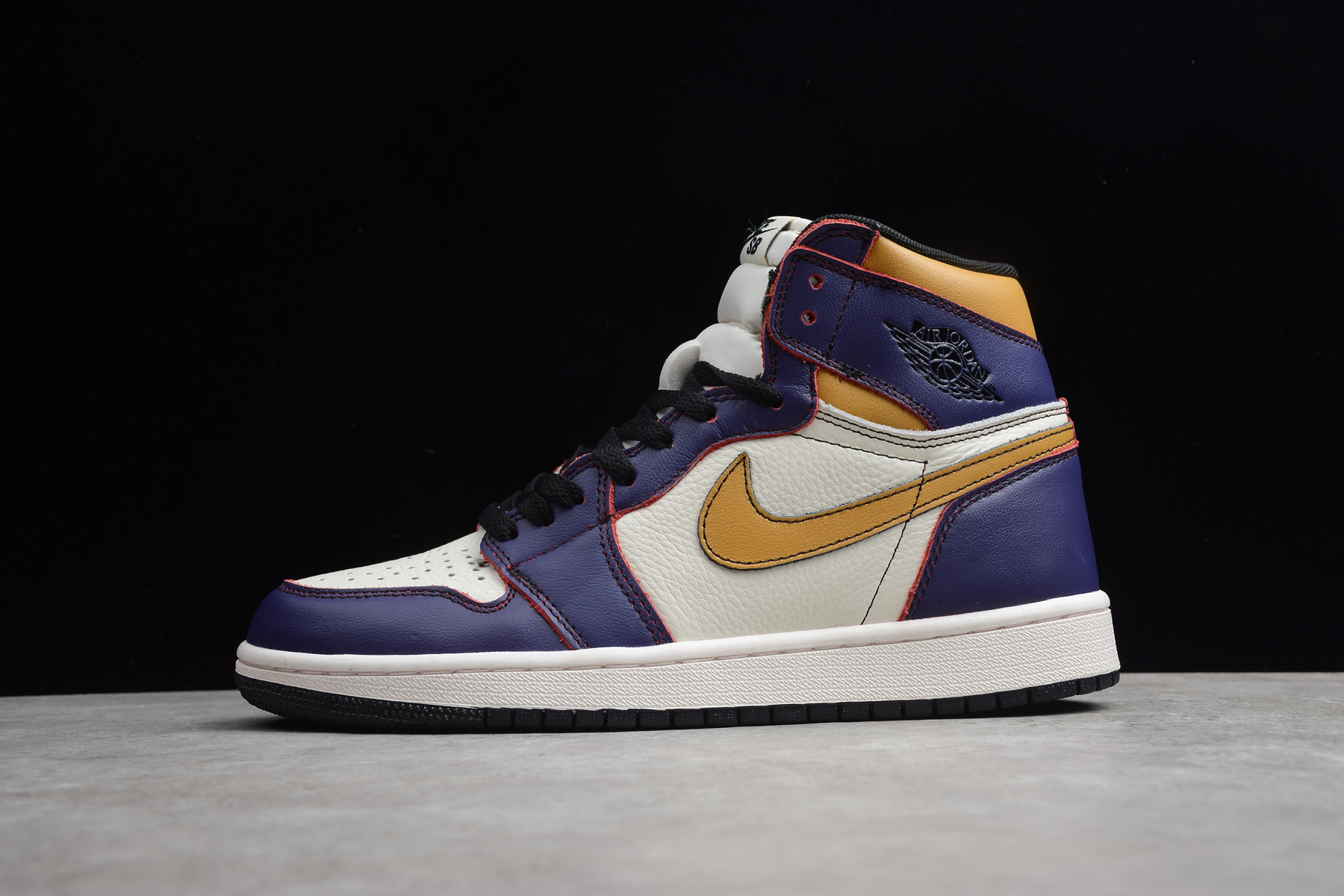 SB x Air Jordan 1 Retro High OG 