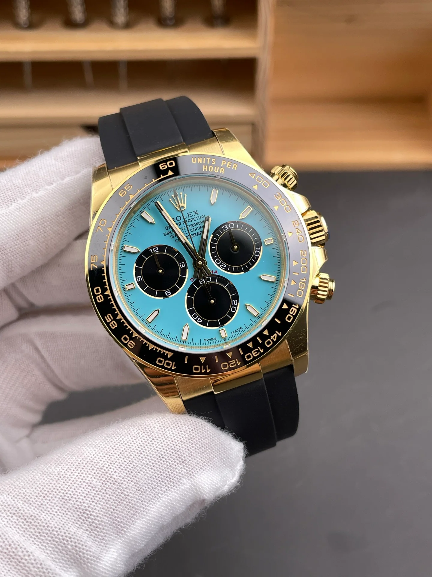 Tiffany Blue Daytona