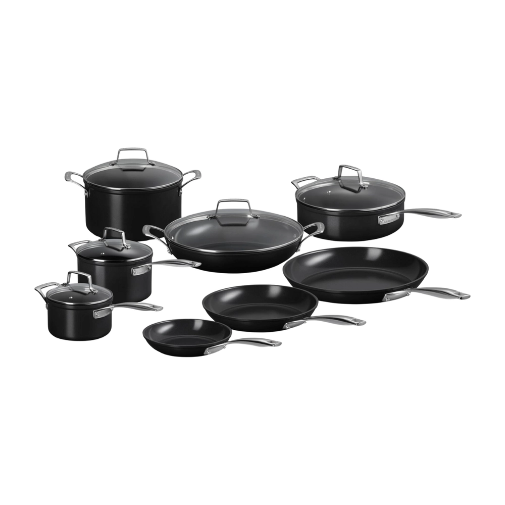 Le Creuset 8-Piece Essential Nonstick Ceramic Set