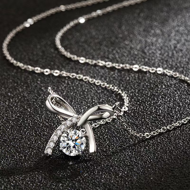 ✨Last Day Special Sale 50% OFF🔥S925 sterling silver moissanite bow necklace🔥