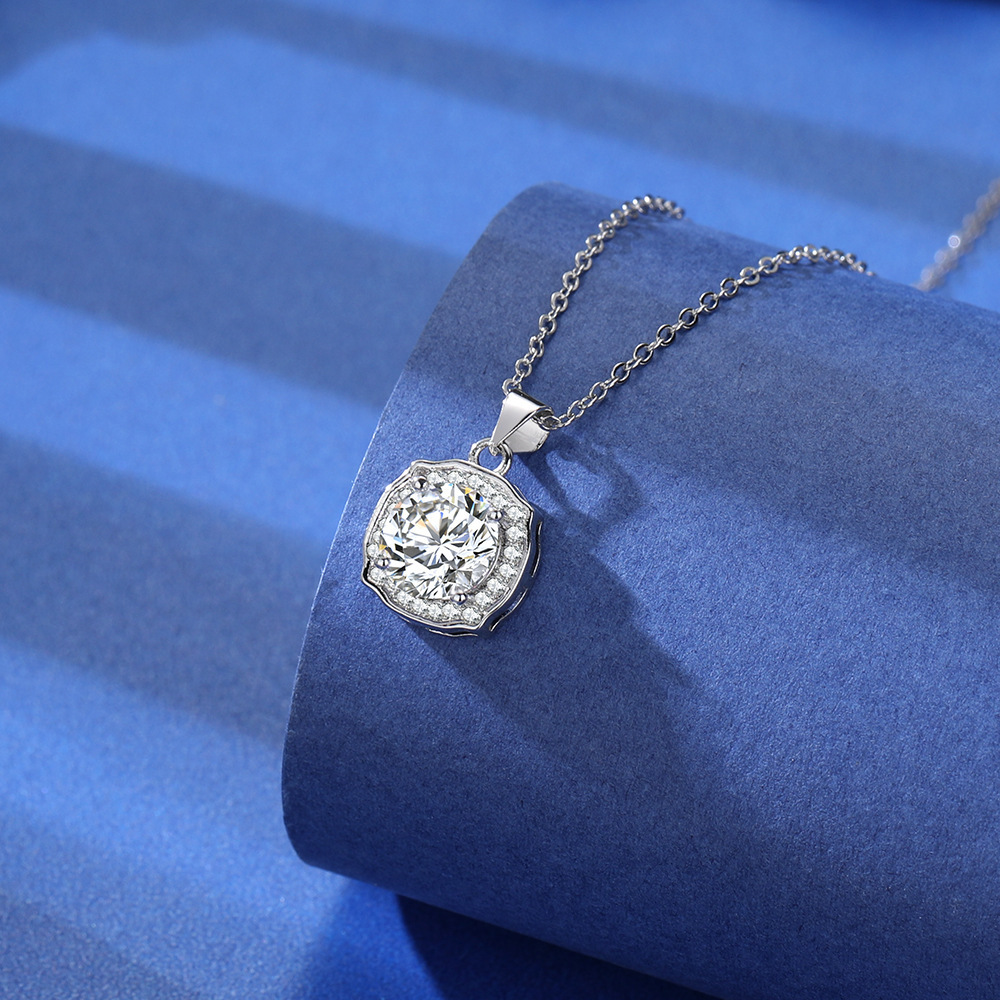 ✨Buy 1 Get 1 Free🔥s925 sterling silver various styles of light luxury moissanite necklace🔥