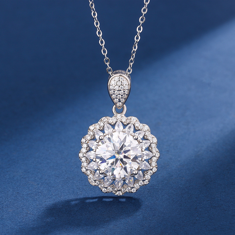 ✨Buy 1 Get 1 Free🔥s925 sterling silver various styles of light luxury moissanite necklace🔥