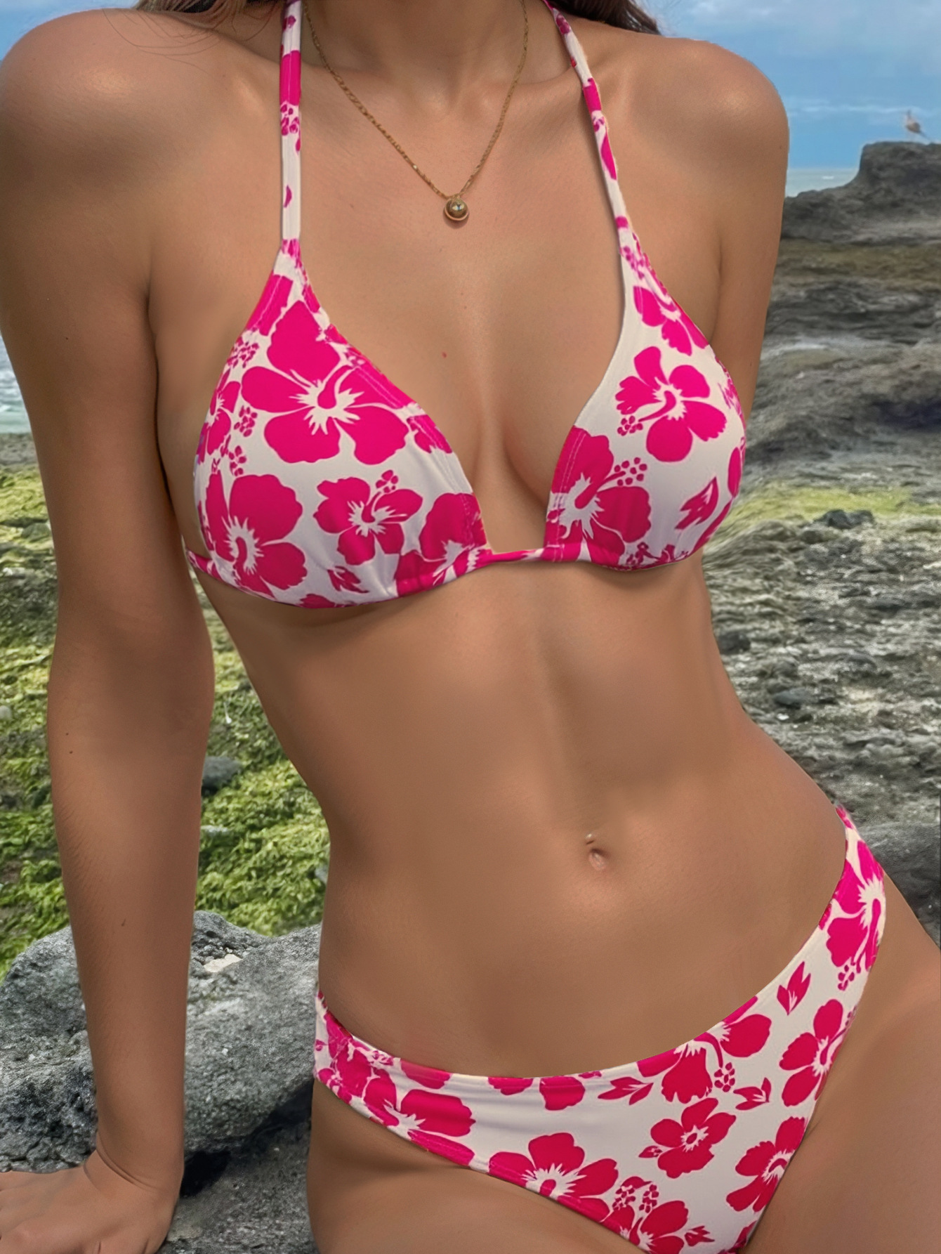 Sexy Triangle Bikini with Suspender Straps