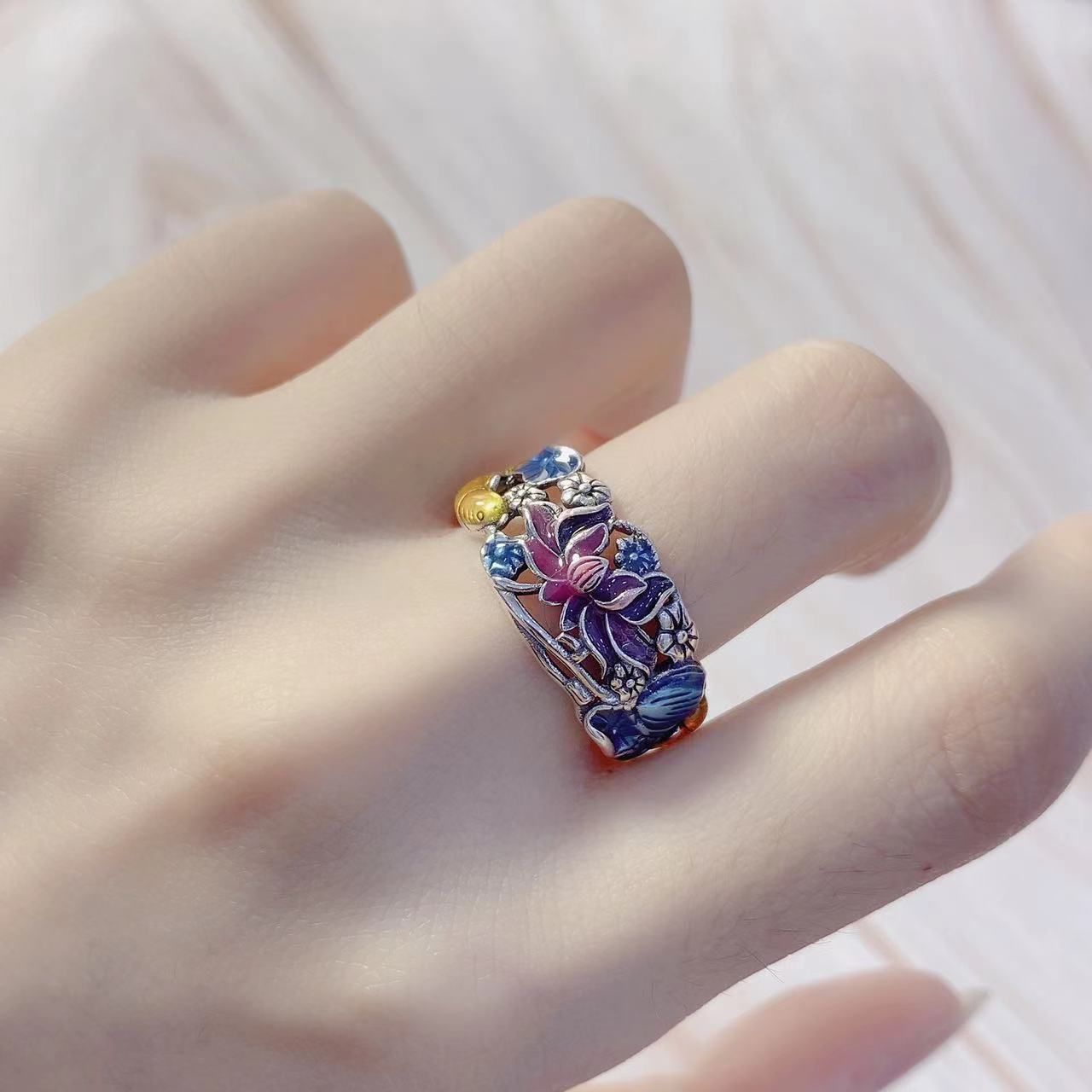 🔥Last day sale🎨 Retro Enamel Lotus Koi Ring