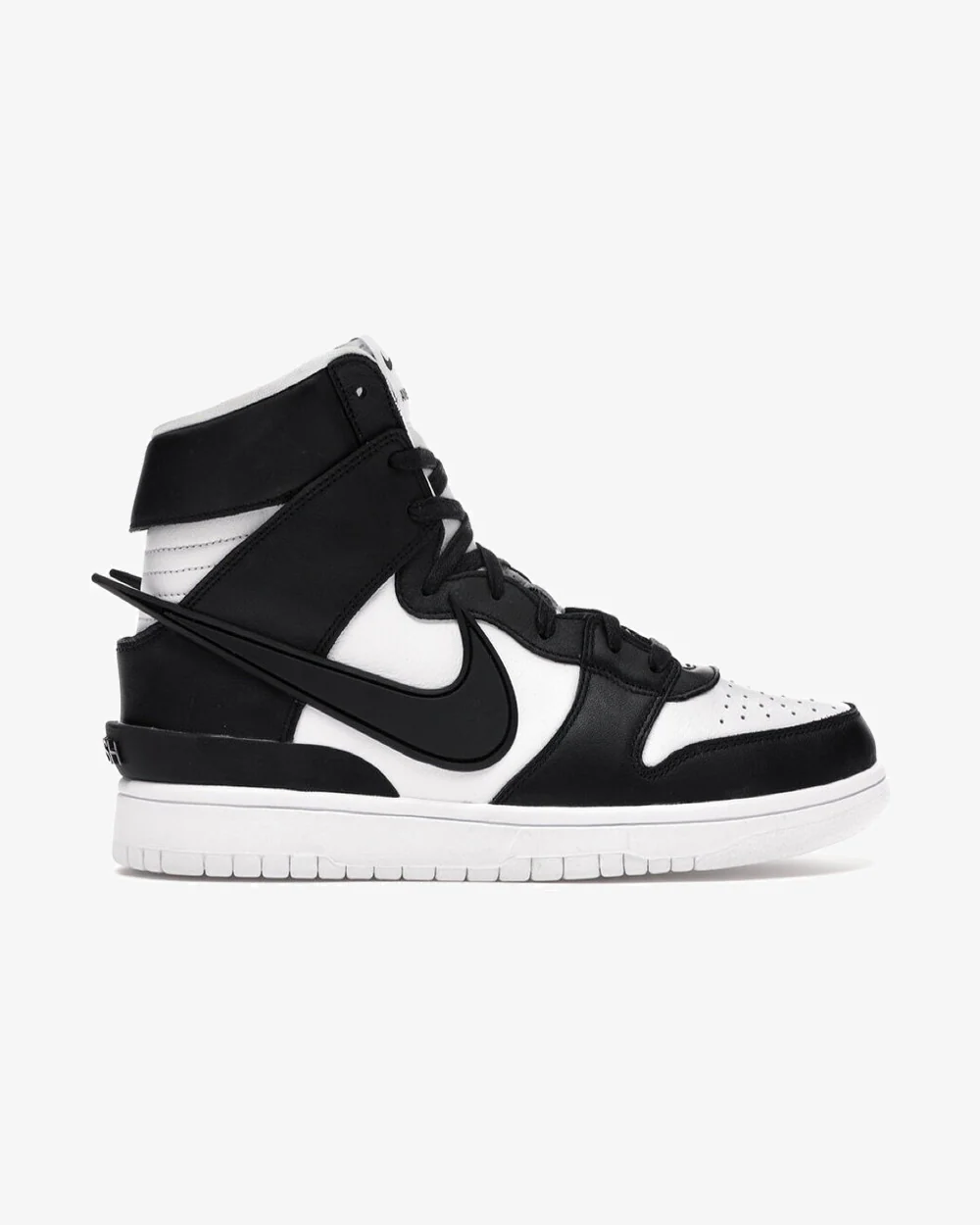 NIKE X AMBUSH DUNK HIGH BLACK / WHITE