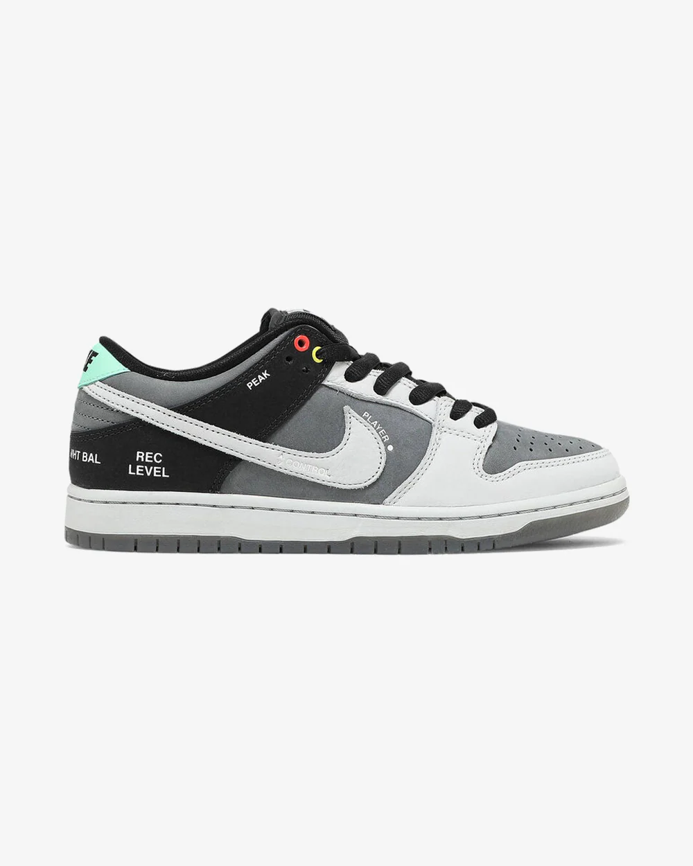 NIKE SB DUNK LOW PRO ISO VX1000