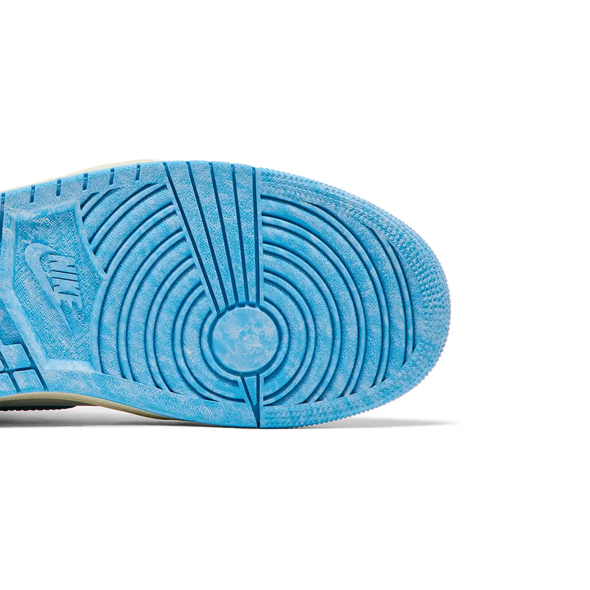 Air Jordan 1 Retro High OG 'UNC Reimagined' (2025)