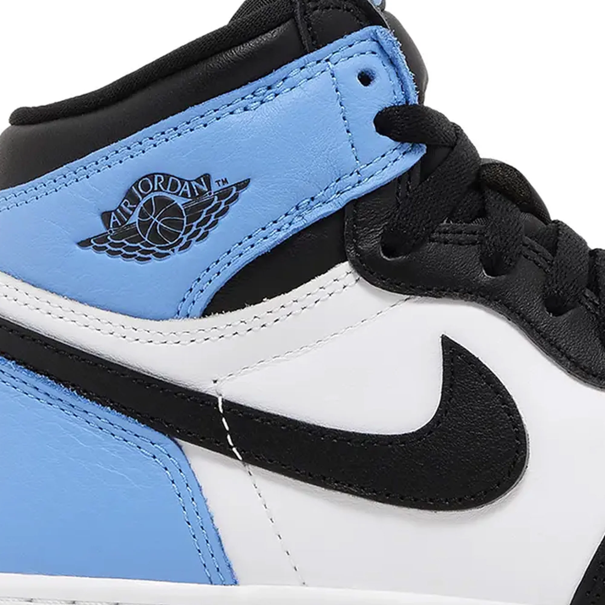 Air Jordan 1 Retro High OG 'UNC Toe' GS (2023)