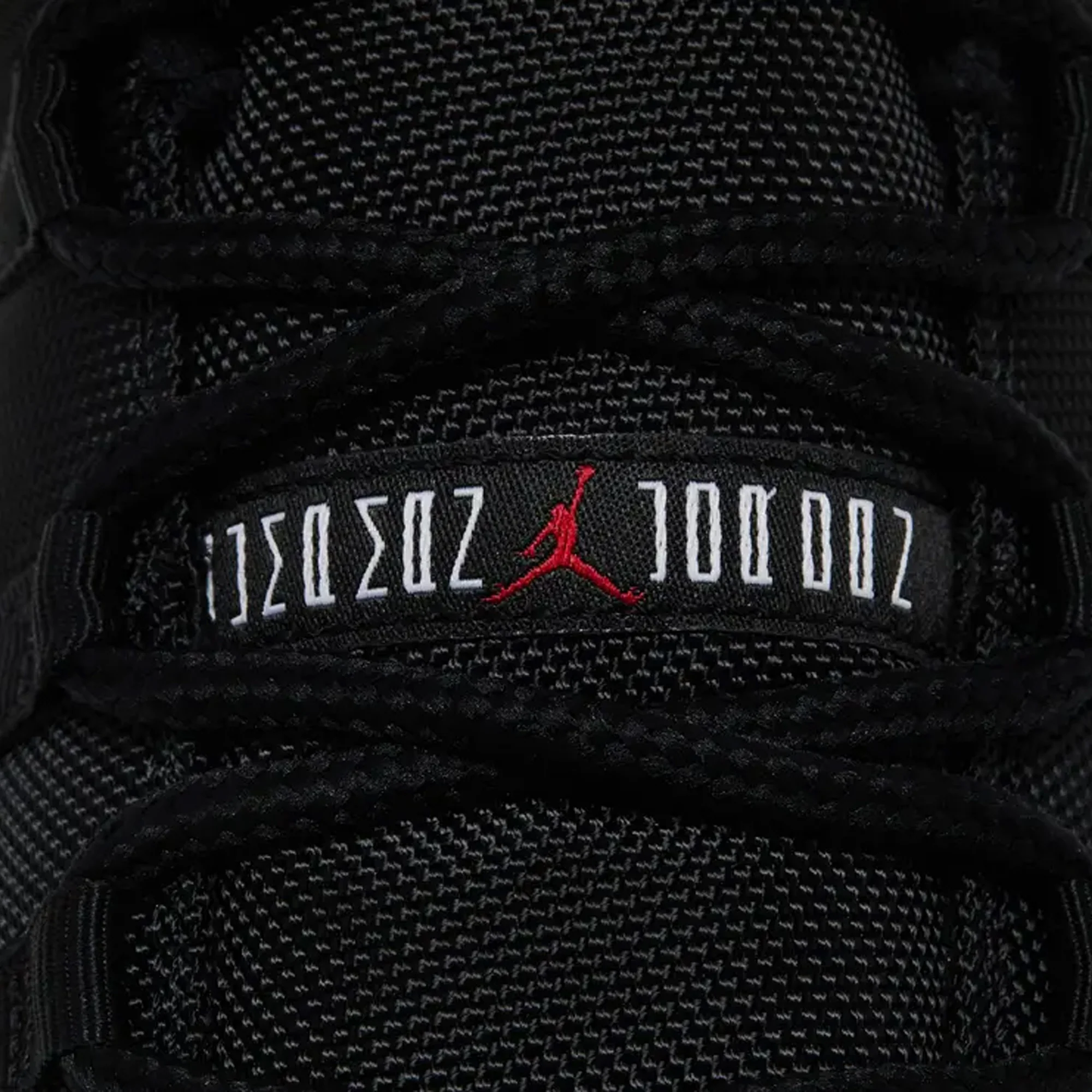 Air Jordan 11 Retro Low 'Bred' (2025)