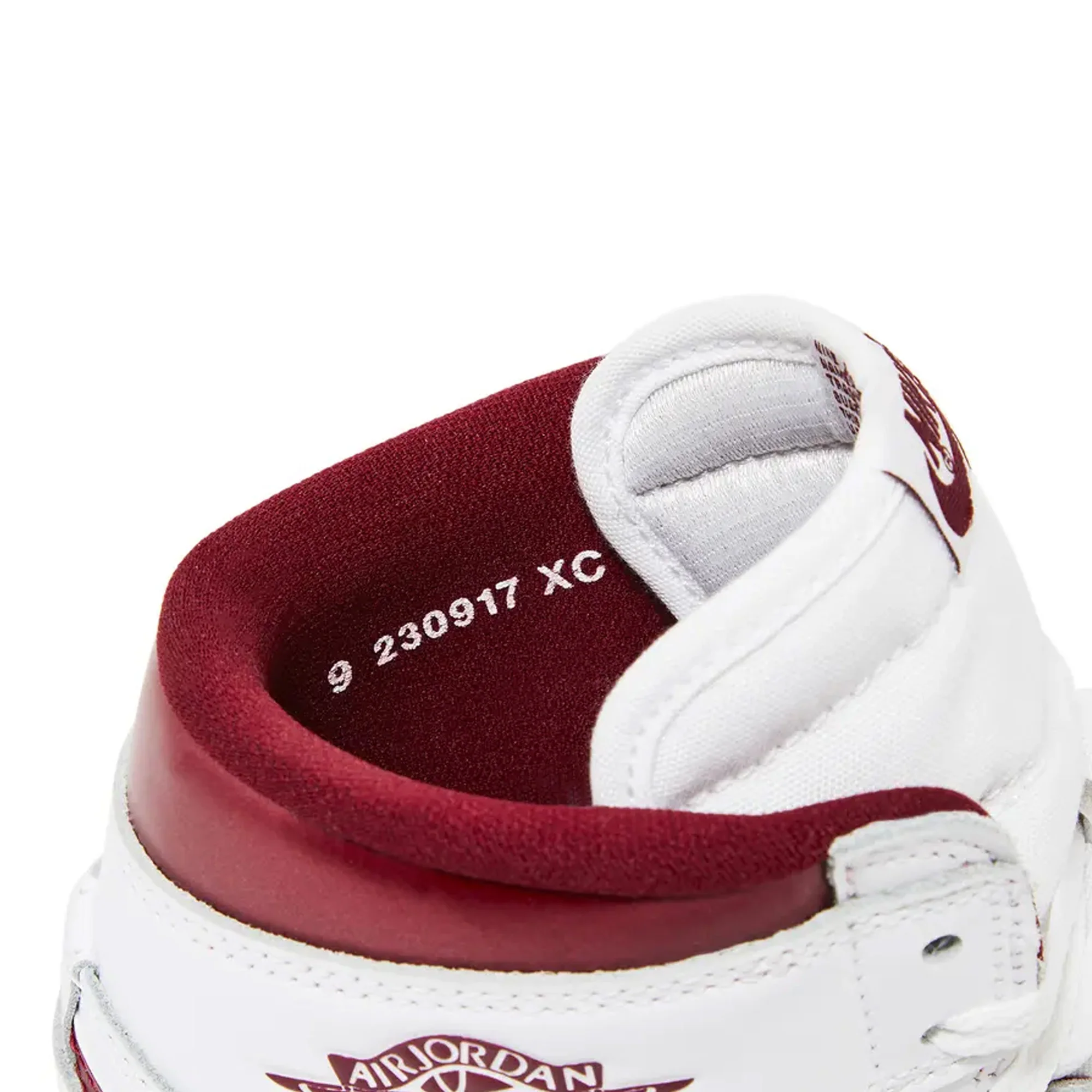 Air Jordan 1 Retro High '85 OG 'Metallic Burgundy' (2024)