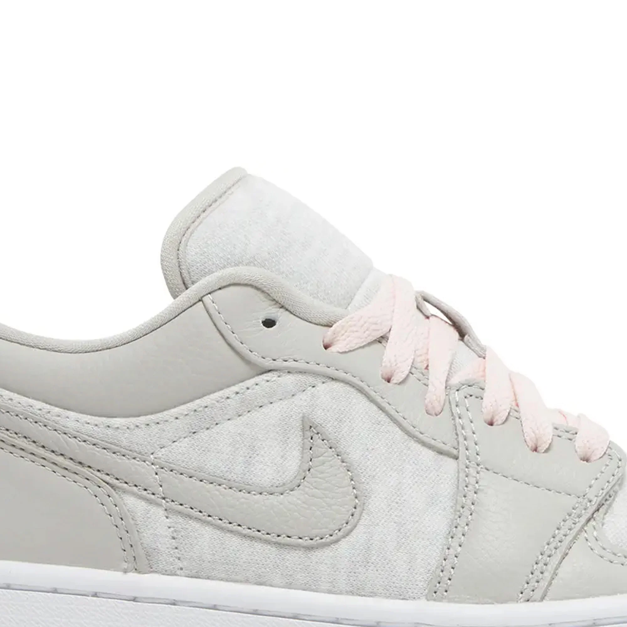 Air Jordan 1 Low 'Iron Ore' W (2022)