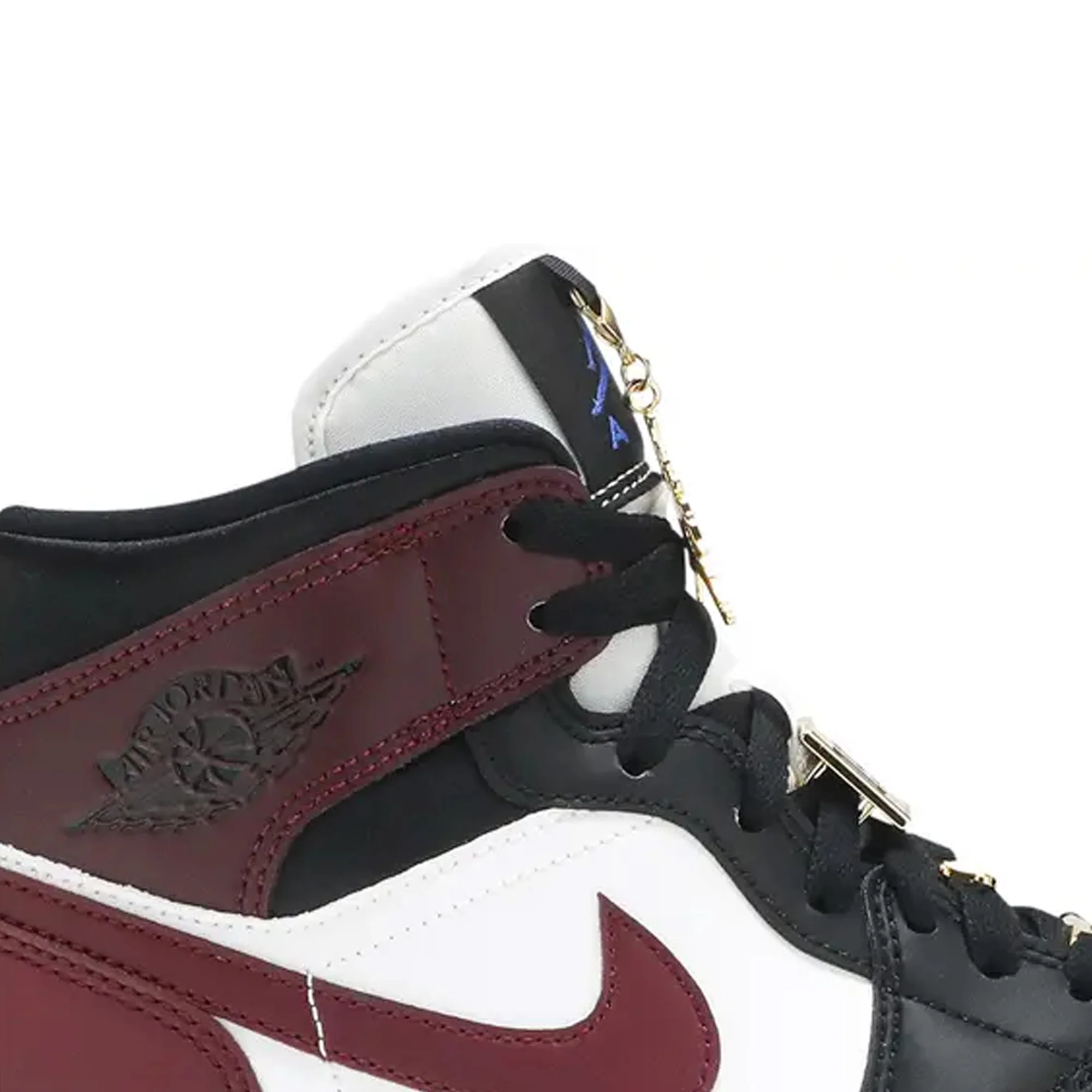 Air Jordan 1 Mid W SE 'Black Dark Beetroot'