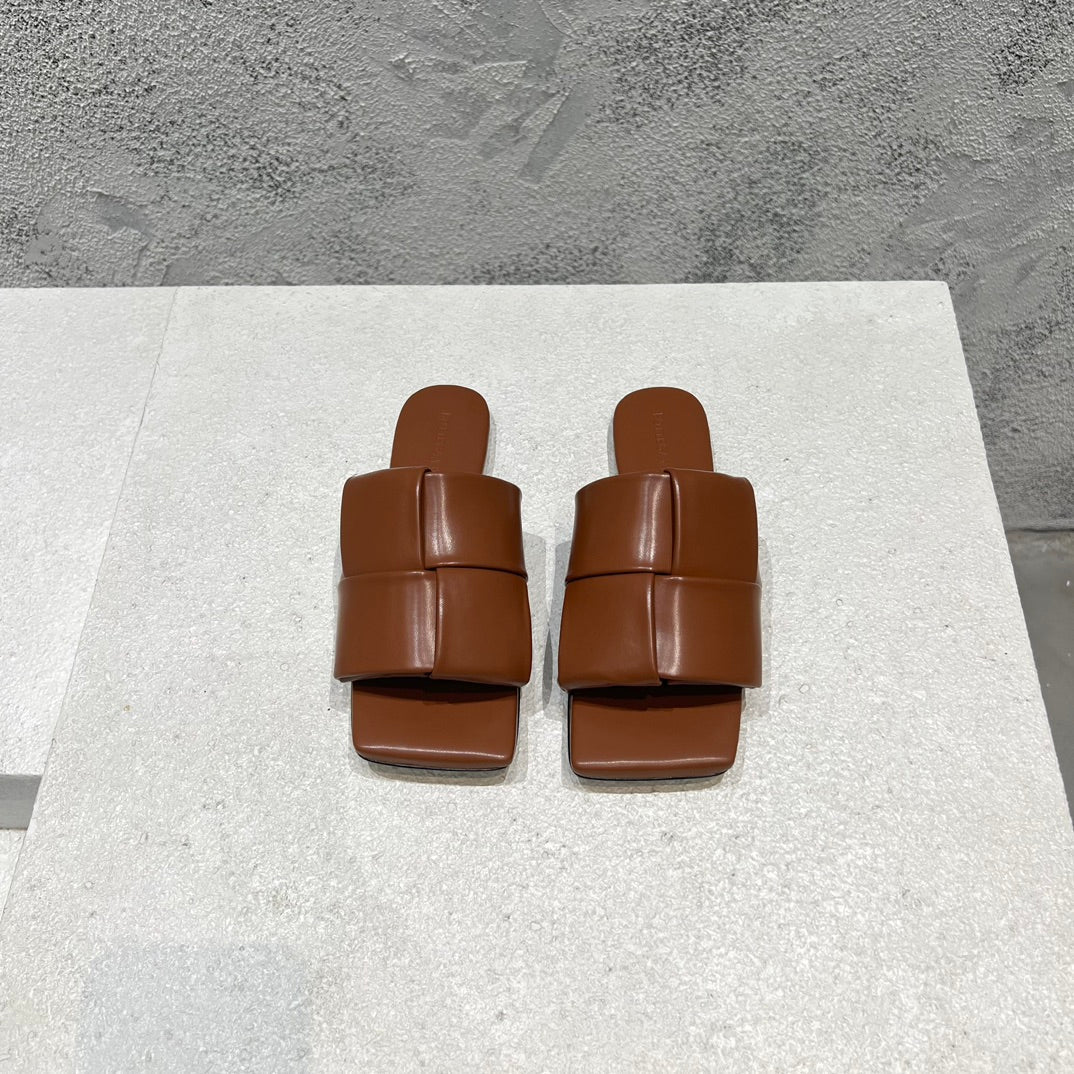 Women_Slippers/Sandals shoes eur 35-41