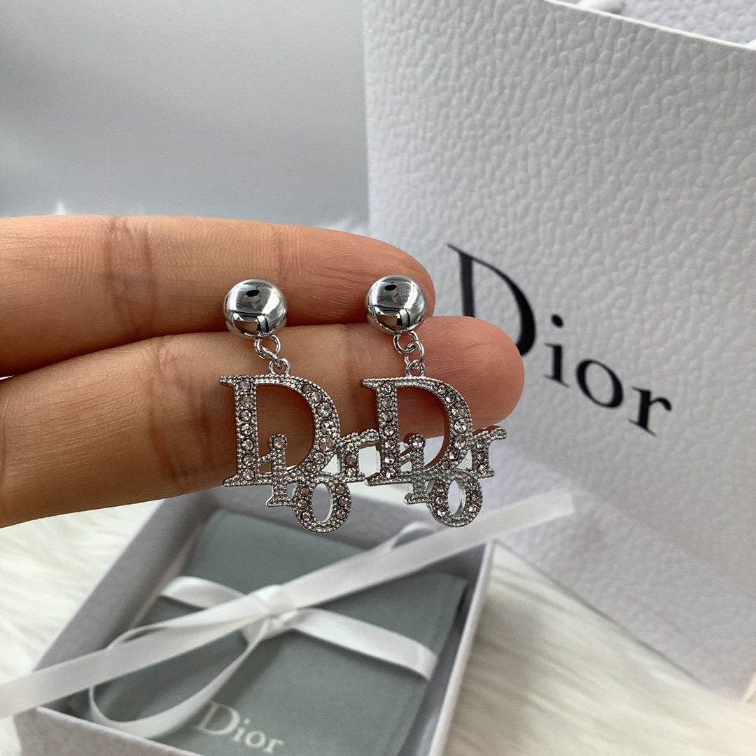 Elegant rhinestone letter pendant earrings