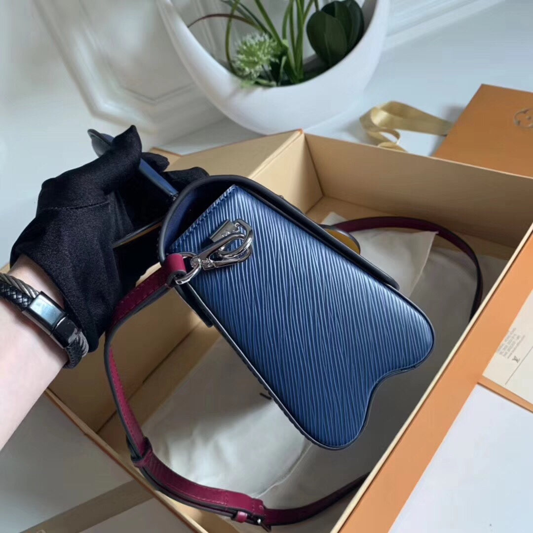 LV Twist MM Handle Bag Epi Monogram M52514