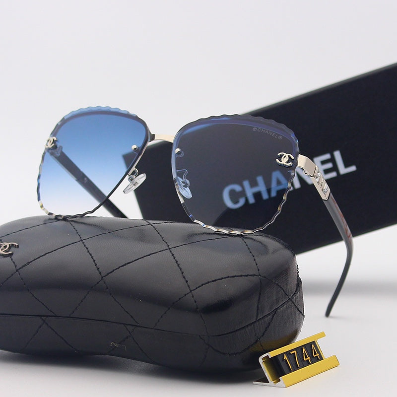 5 Color Women's Sunglasses—1744