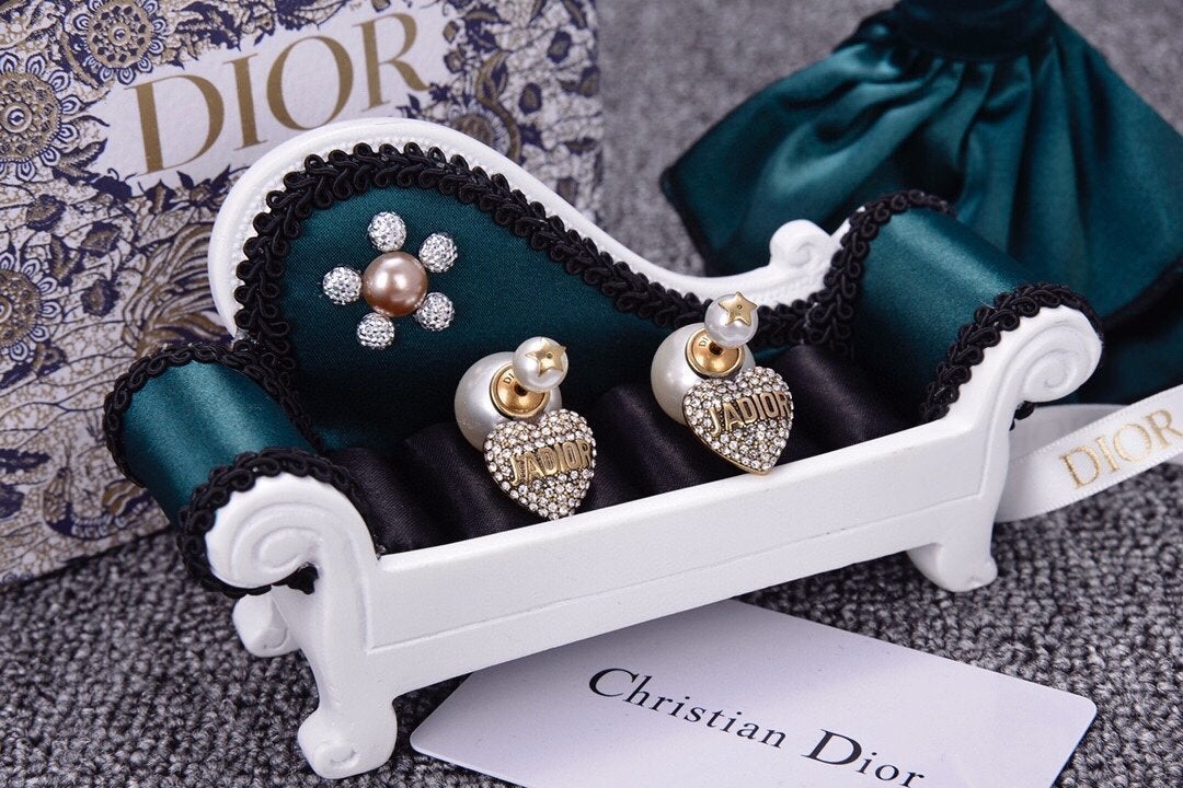 Luxury Crystal Pearl Earrings