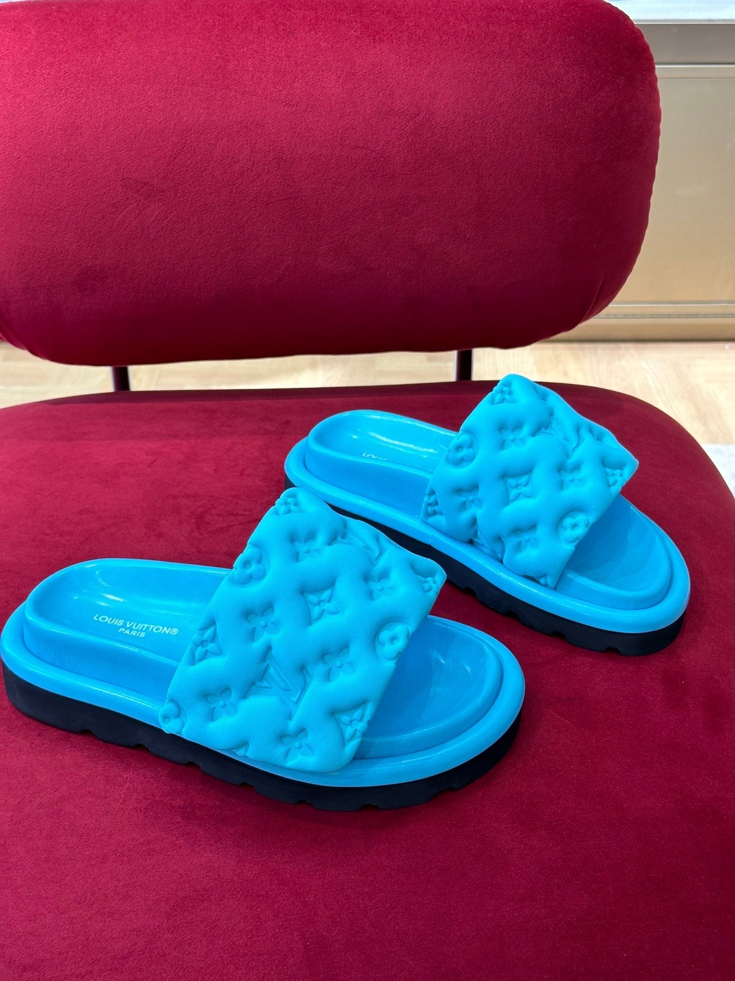 Women_Slippers/Sandals shoes eur 35-41