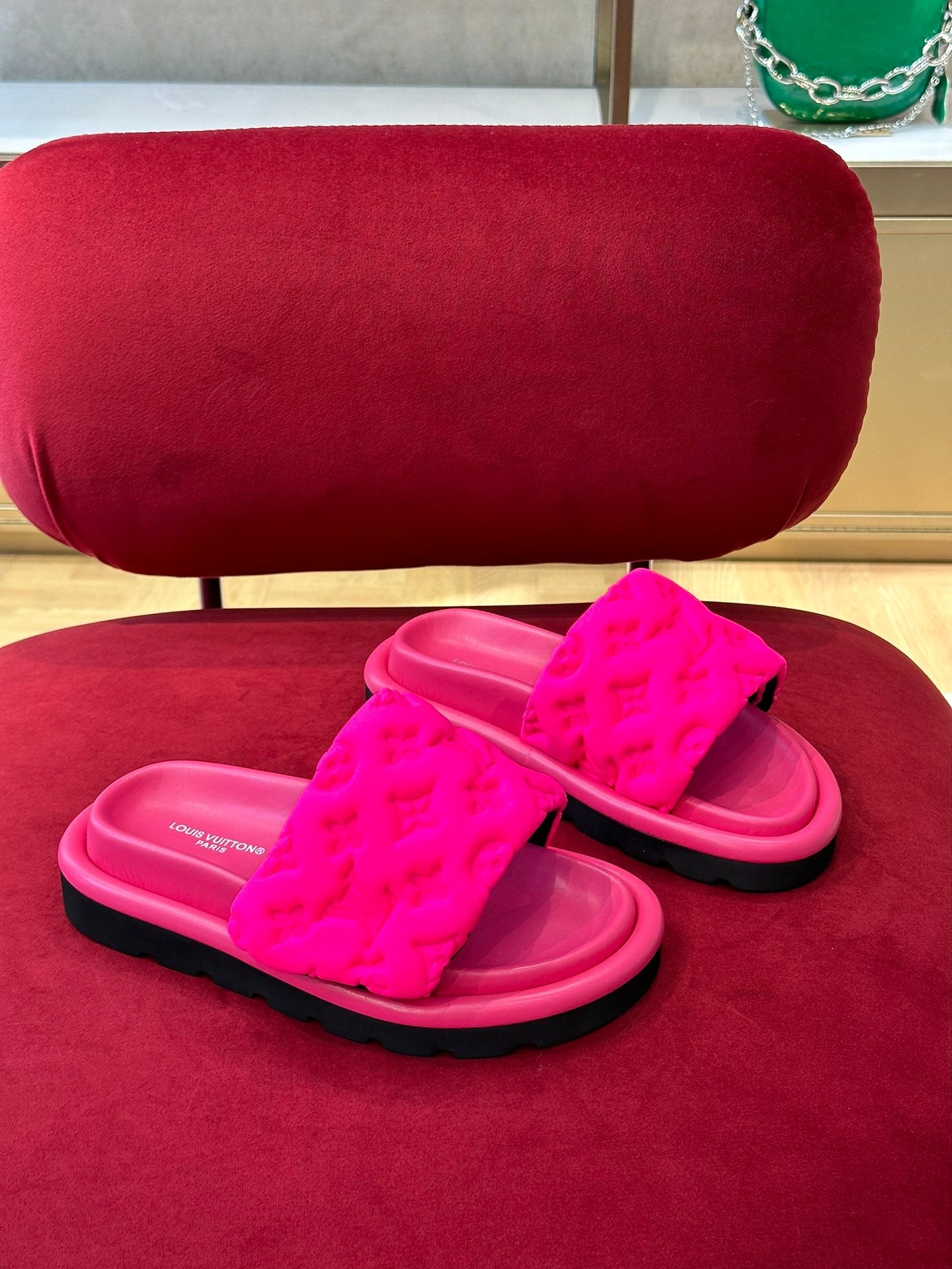 Women_Slippers/Sandals shoes eur 35-41