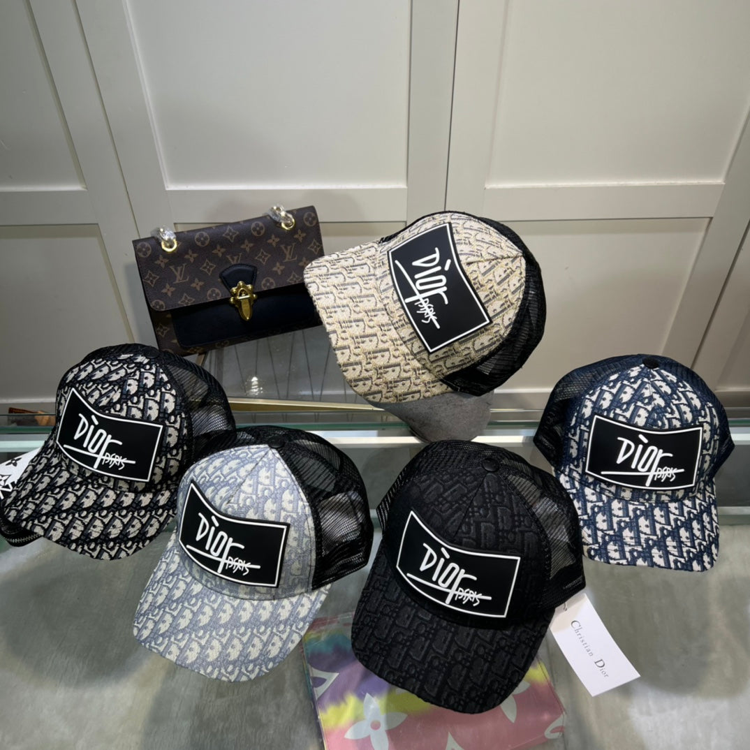November new trend - patterned baseball cap