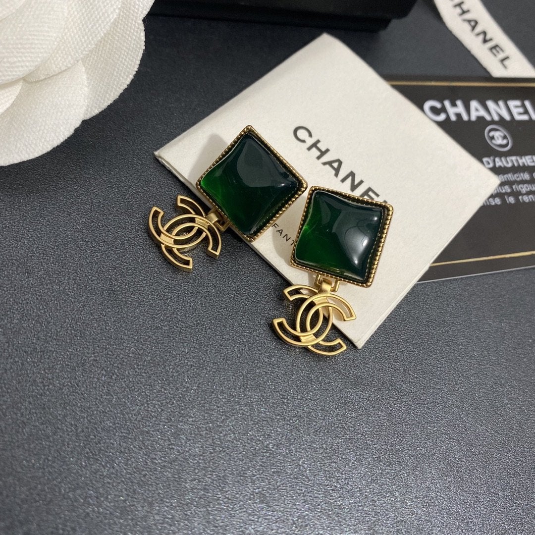 Luxury Irregular Hollow Pendant Earrings